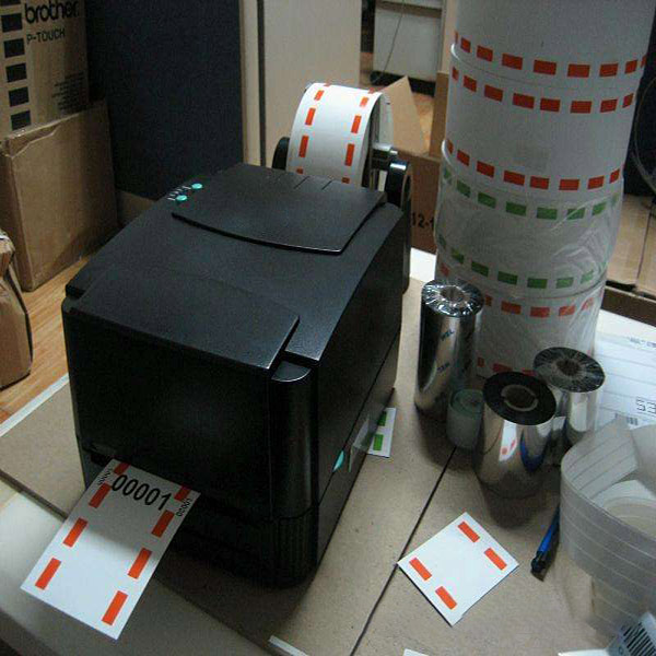 包装公司使用热敏打印机